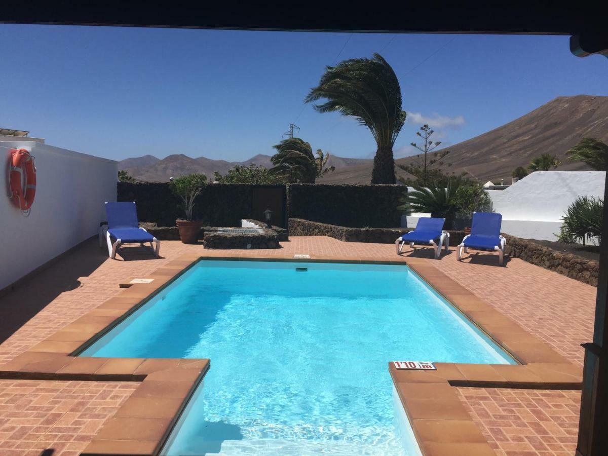 Villa Lucky - Heated Pool Mácher Εξωτερικό φωτογραφία