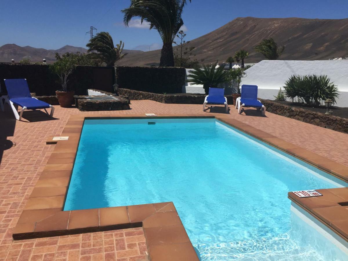 Villa Lucky - Heated Pool Mácher Εξωτερικό φωτογραφία